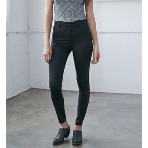 Bullhead high-rise skinny black jeans.